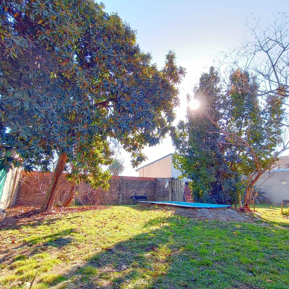 Lote 300 m² | Zona Residencial |casa 3 Ambientes a Reciclar 3
