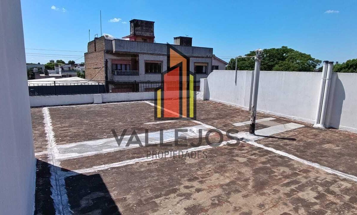 Galpón Zona ID + Casa 4 Ambientes Cochera Terraza 4