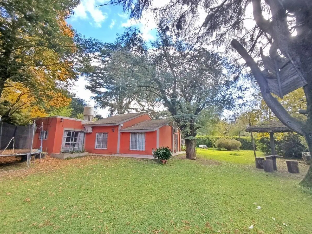 Casa quinta 4 ambientes | 1586 m2 parquizados, piscina, quincho 5