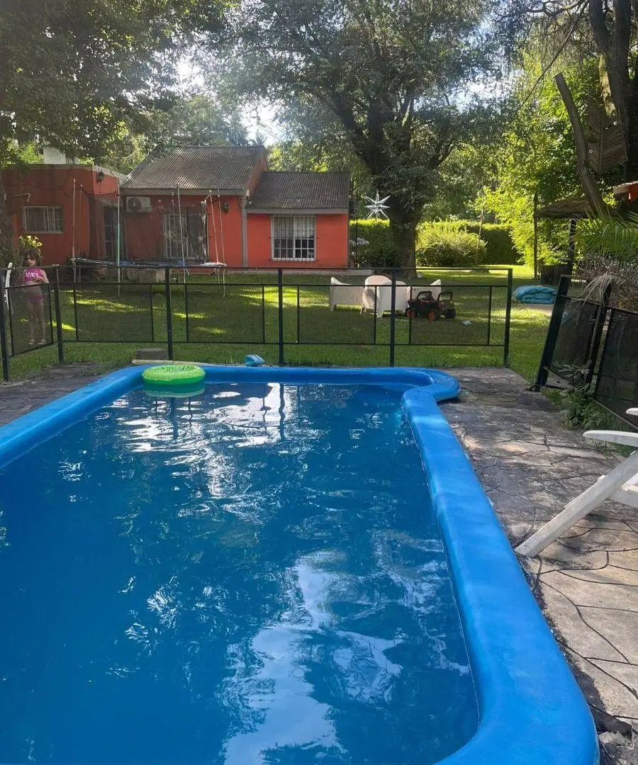 Casa quinta 4 ambientes | 1586 m2 parquizados, piscina, quincho 4