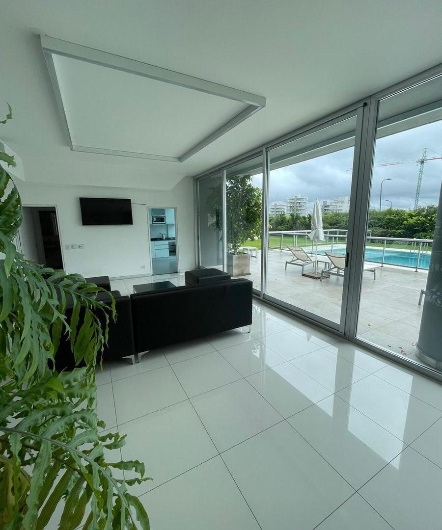 Foto de Alquiler y Venta Departamento 2 amb en Puerto Escondido Nordelta, imagen 4