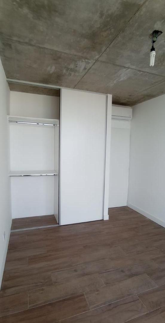 Foto de Departamento 2 amb con balcòn y cochera, imagen 3