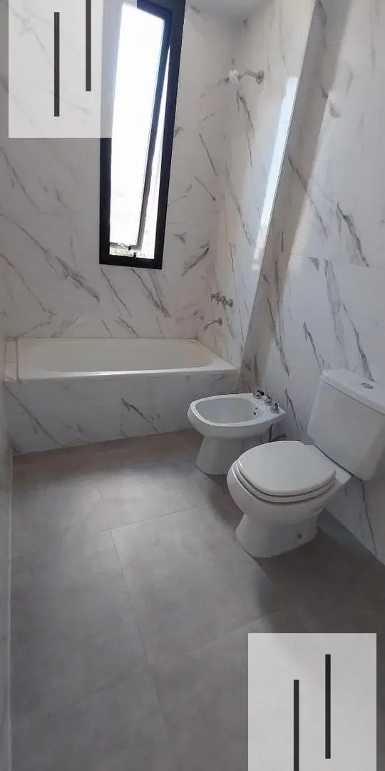 VENTA DEPARTAMENTO DE 2 AMBIENTES EN HURLINGHAM-  PARRILLA, BALCON, COCHERA CUBIERTA, AMENITIES 3