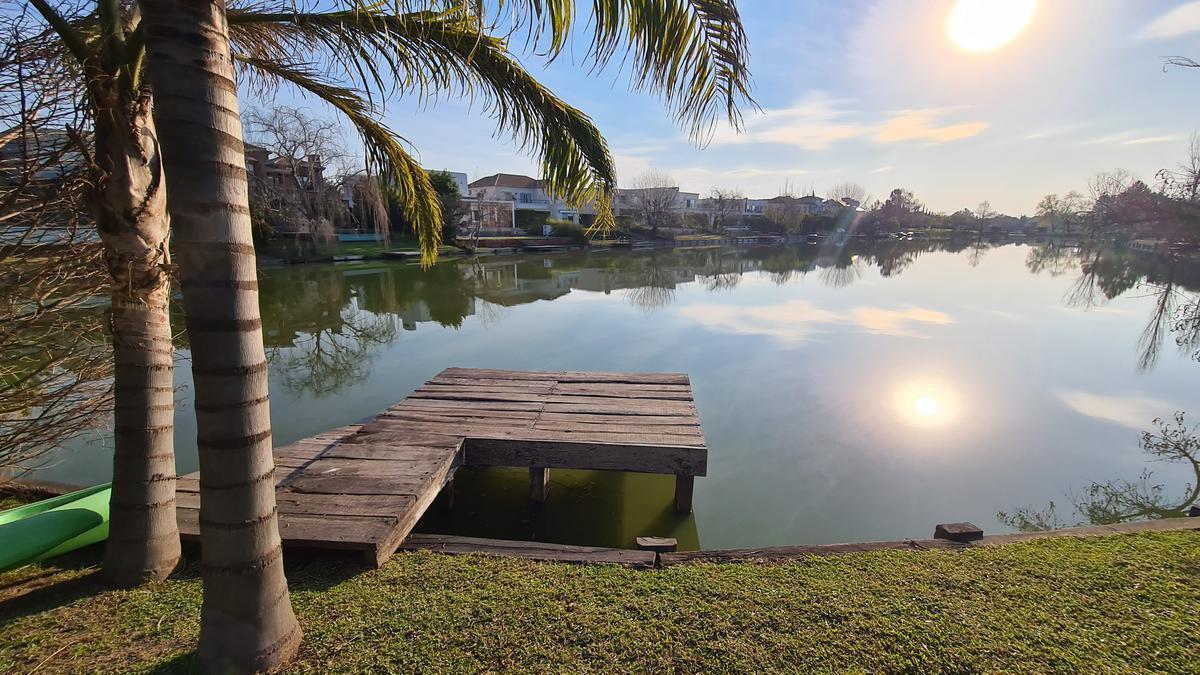 Foto de Casa en Las Glorietas Nordelta al Lago Central, imagen 3