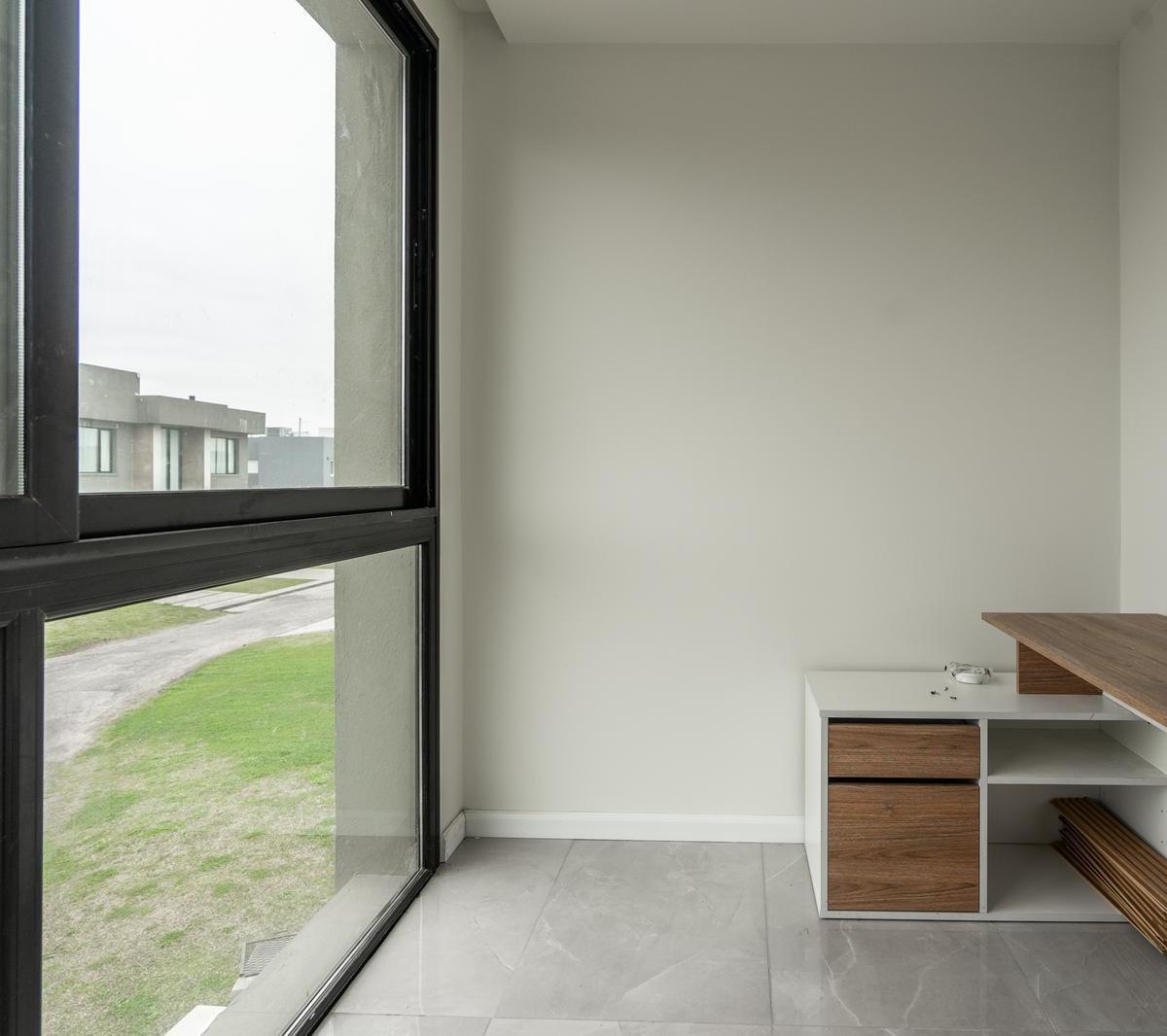 Vende, Casa, Las Golondrinas Hudson Al 100 5