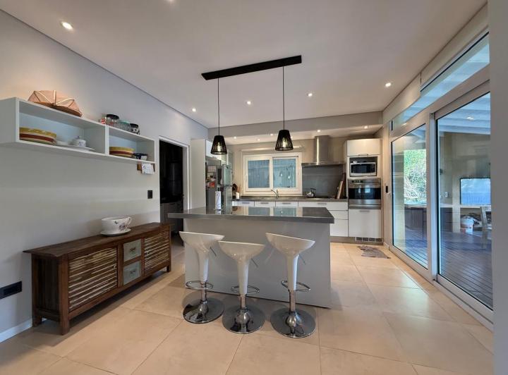 ALQUILER TEMPORAL CASA COSTA ESMERALDA, RESIDENCIAL II LOTE 64, 6 AMBIENTES 5