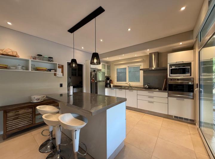 ALQUILER TEMPORAL CASA COSTA ESMERALDA, RESIDENCIAL II LOTE 64, 6 AMBIENTES 4