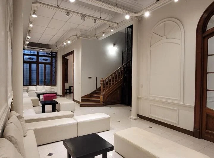 Edificio Comercial en Alquiler 1
