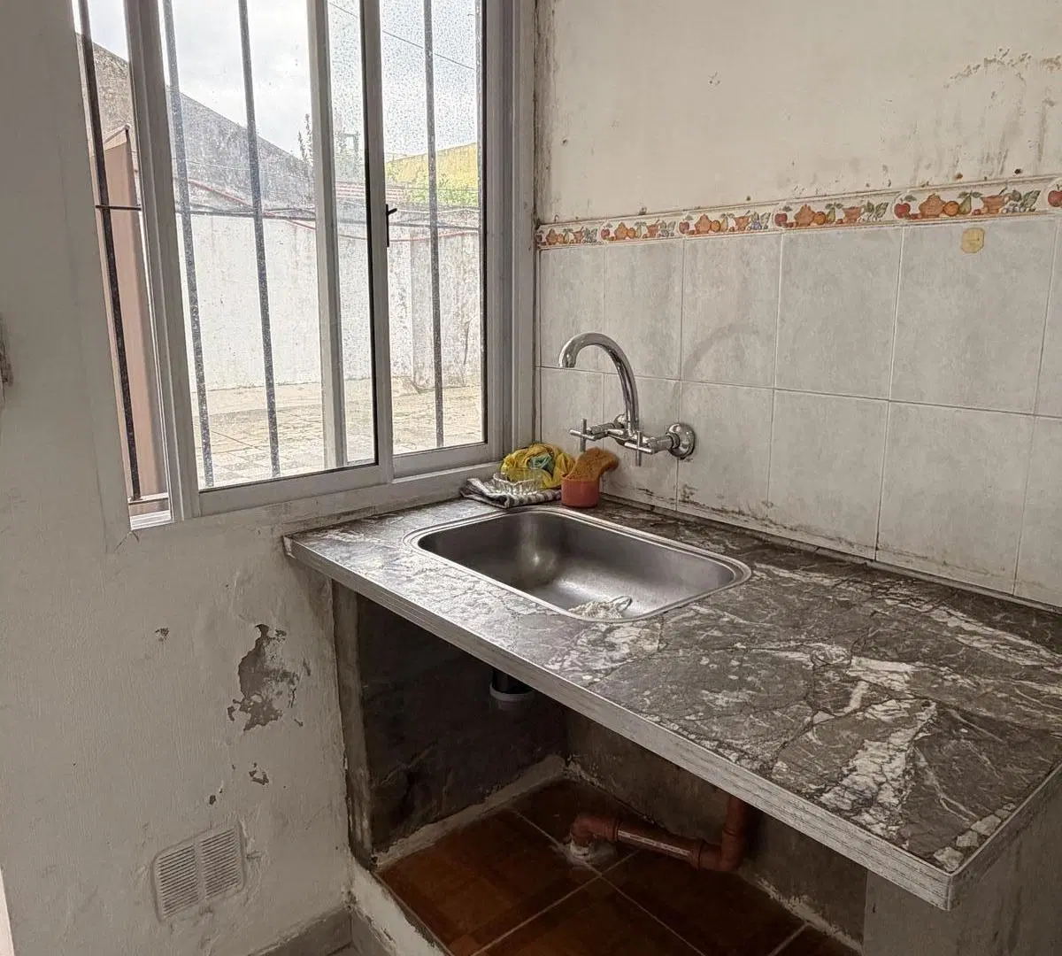 Casa en venta en Remedios De Escalada 2