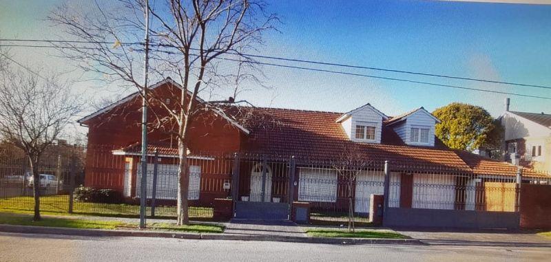 Venta de Chalet de 4 Ambientes Mas Atillo en Los Troncos, Ma 5