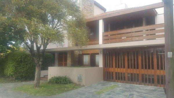 Casa 5 Ambientes. | Laprida Al 1600 1