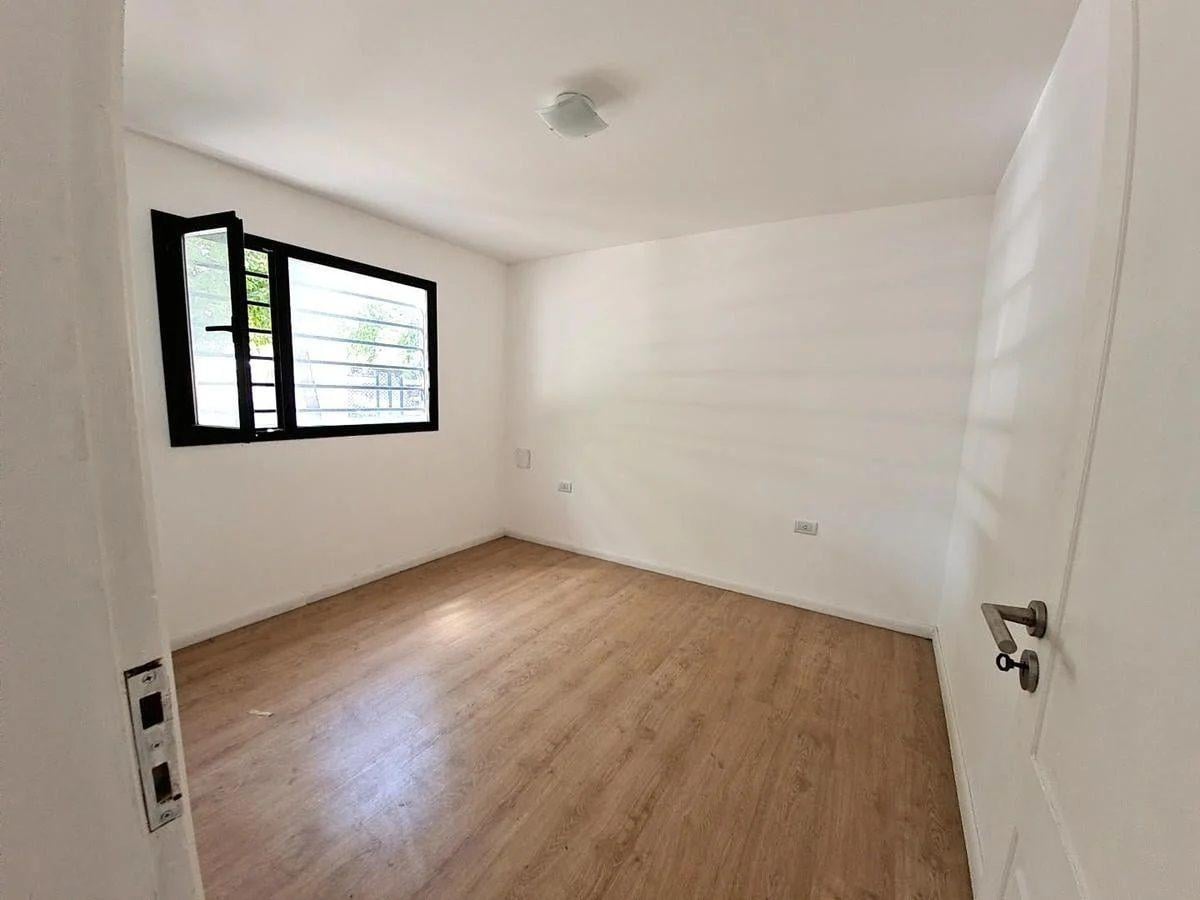 Casa 2 ambientes. | MATHEU al 4700