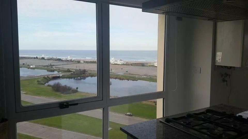 Foto de Venta de Departamento 2 AMBIENTES contra FRENTE ABIERTO en Punta, imagen 2