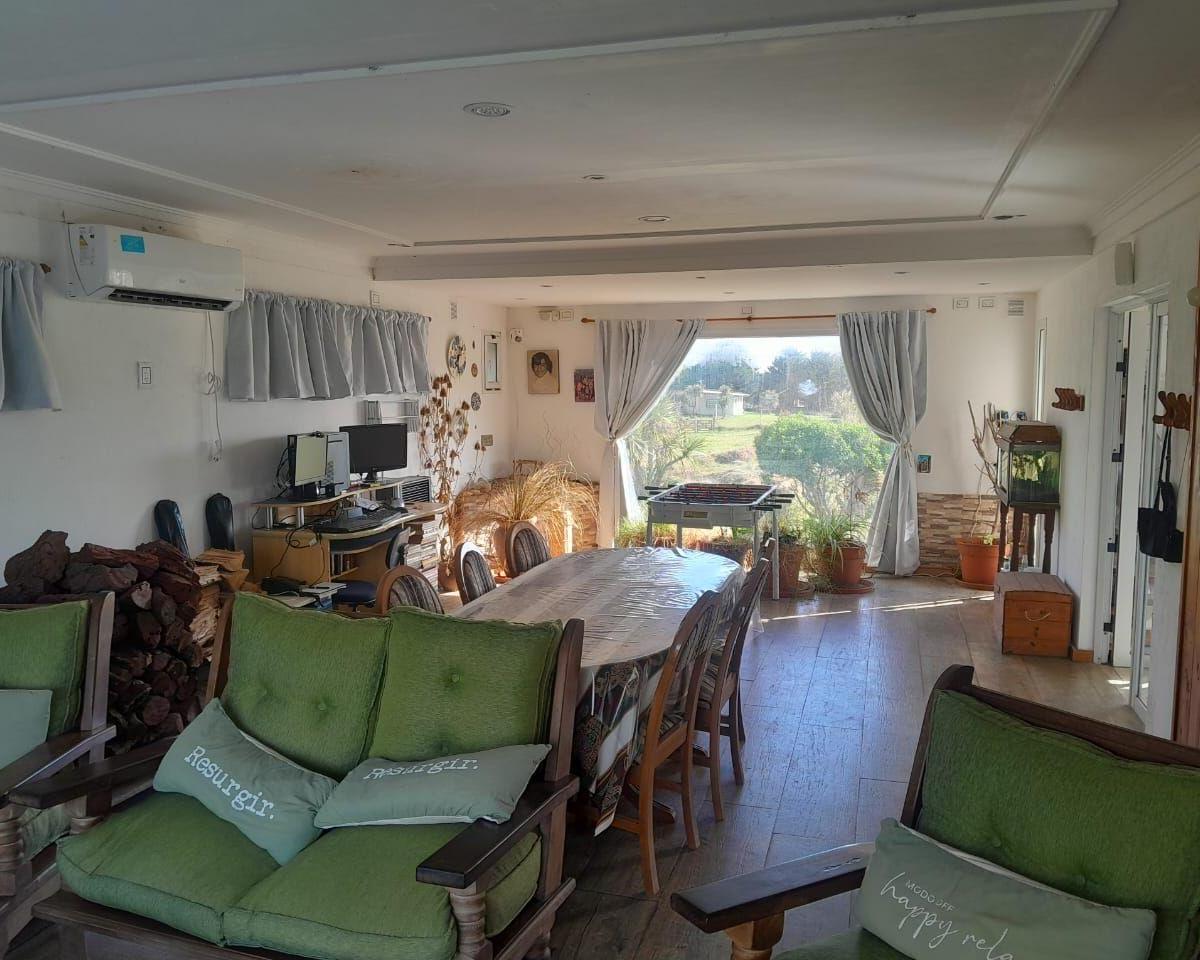 Foto de VENTA CASA DE 4 AMBIENTES DE POCOS AÑOS EN Mar de Cobo, imagen 4