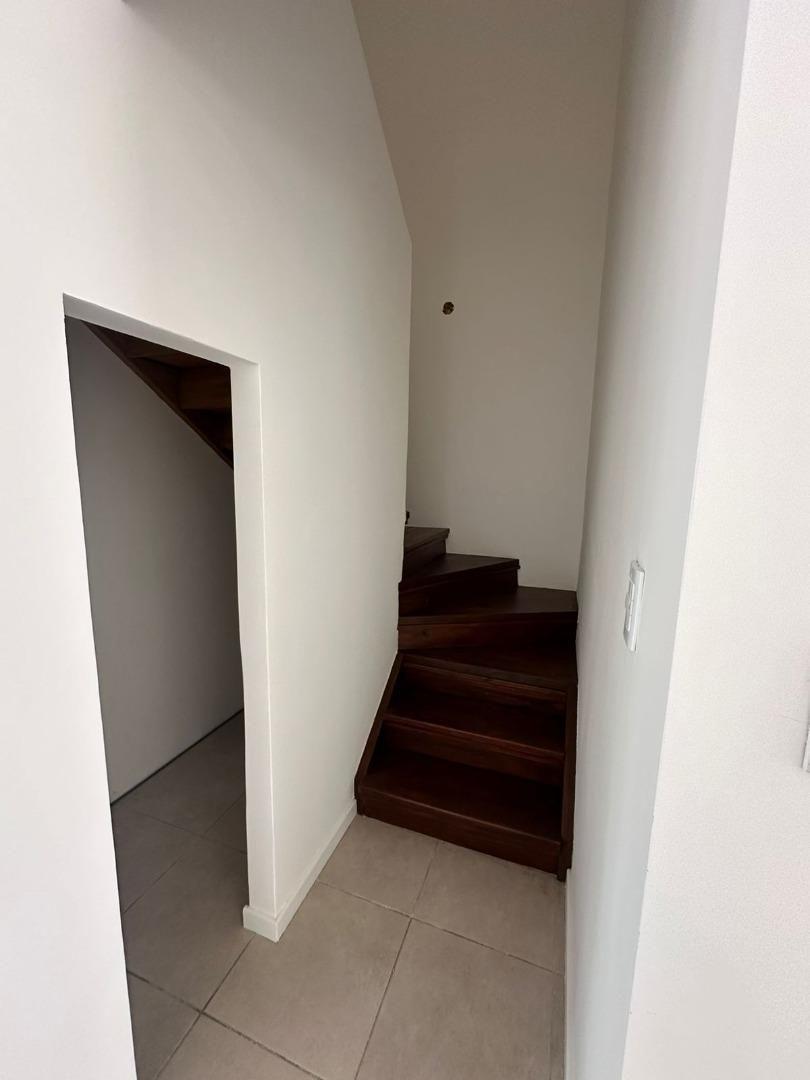 Foto de Venta de Casa 4 AMBIENTES en Los Pinares, Mar del Plata, imagen 5