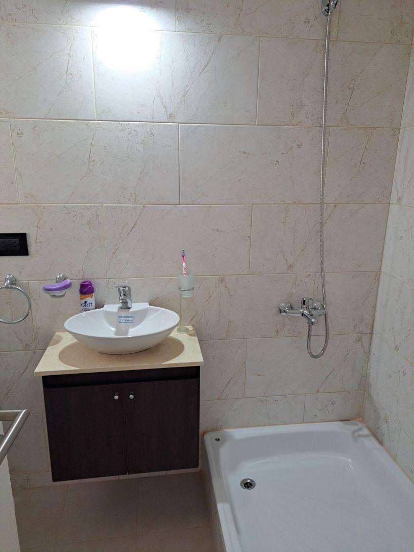 Foto de Venta de Departamento de 3 AMBIENTES CON COCHERA en La Perla, imagen 4