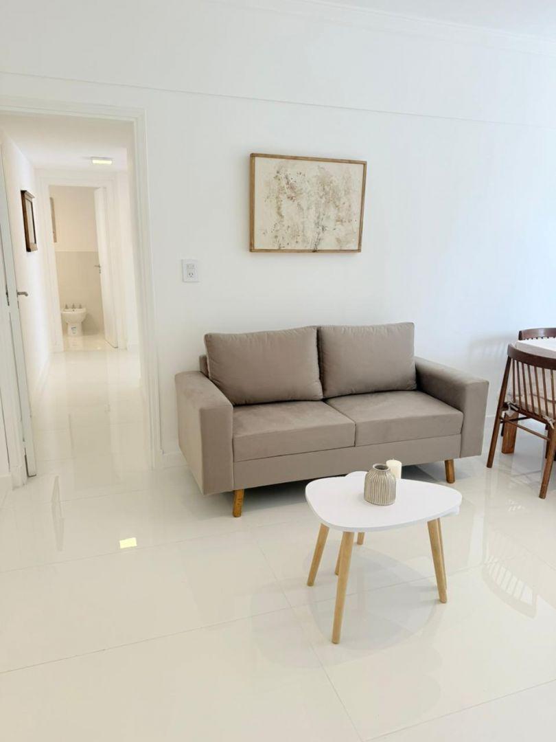 Foto de Departamento en venta 3 ambientes reciclado a nuevo con balcón Zona, imagen 2
