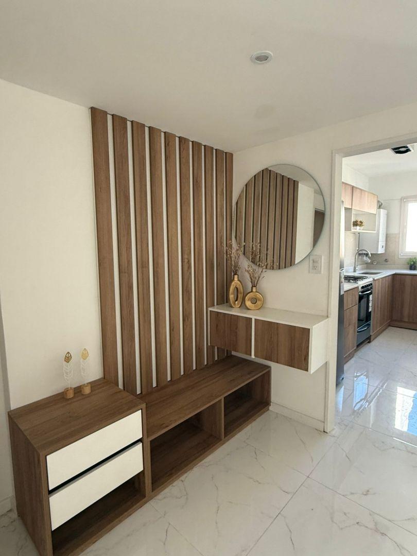 Foto de venta de departamento 4 ambientes con cochera, imagen 2