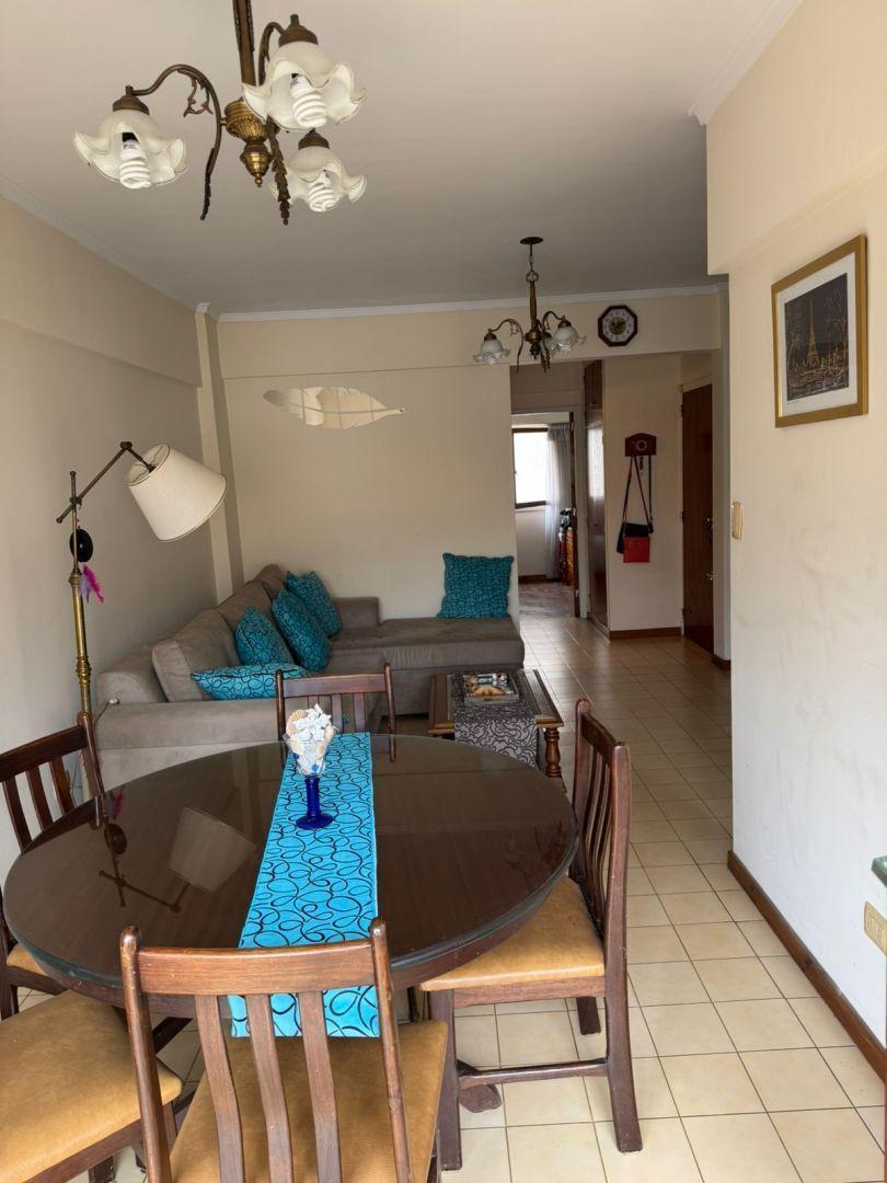 Excelente departamento de 2 ambientes Bartolomé Mitre al 1200. La Perla