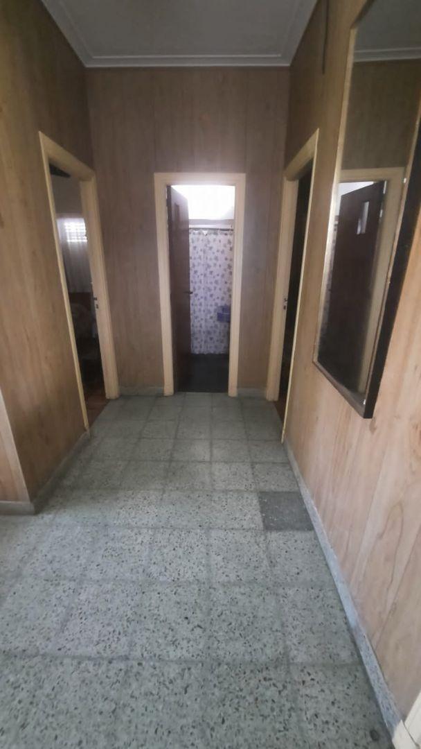 Foto de Venta de CHALET DE 4 Ambientes pocos metros del mar en Punta Mogotes, imagen 5