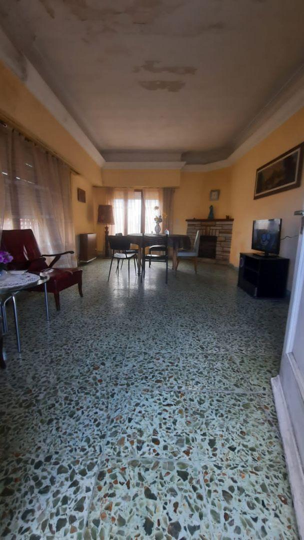 Foto de Venta de CHALET DE 4 Ambientes pocos metros del mar en Punta Mogotes, imagen 4