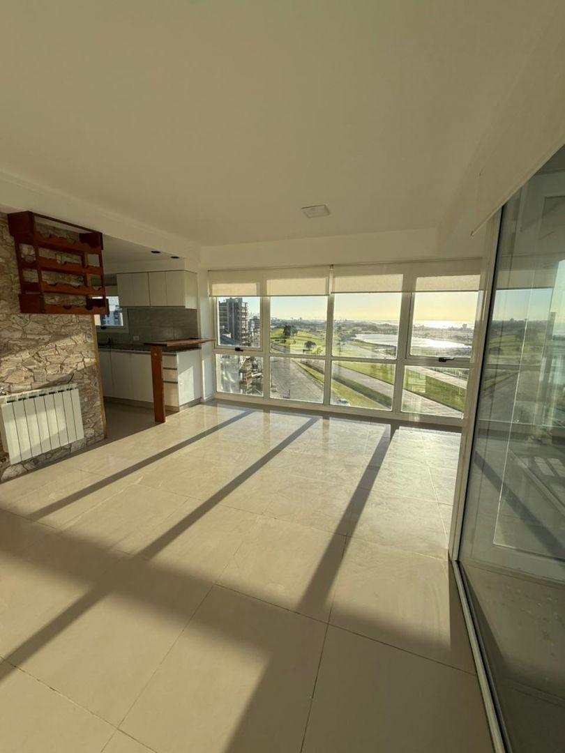 3 AMBIENTES CON VISTA PANORÁMICA AL MAR Y LAGUNA EN JUANA DEL MAR I