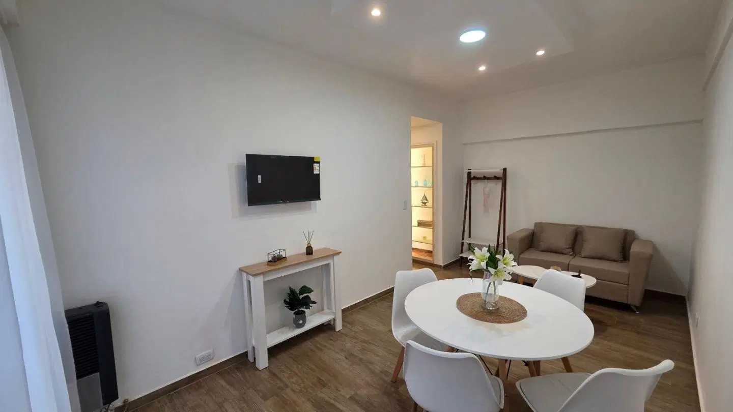 venta de departamento 2 ambientes al lateral 2
