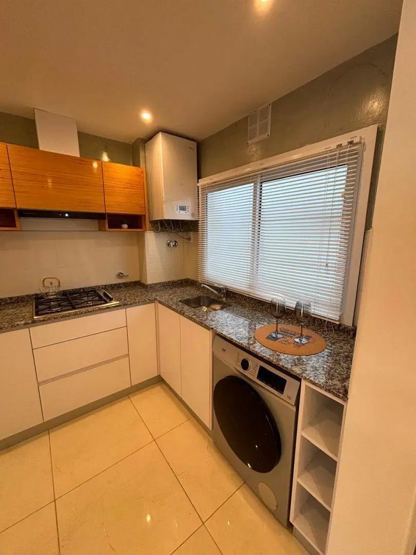 venta de departamento 4 ambientes a la calle con balcon corrido 1