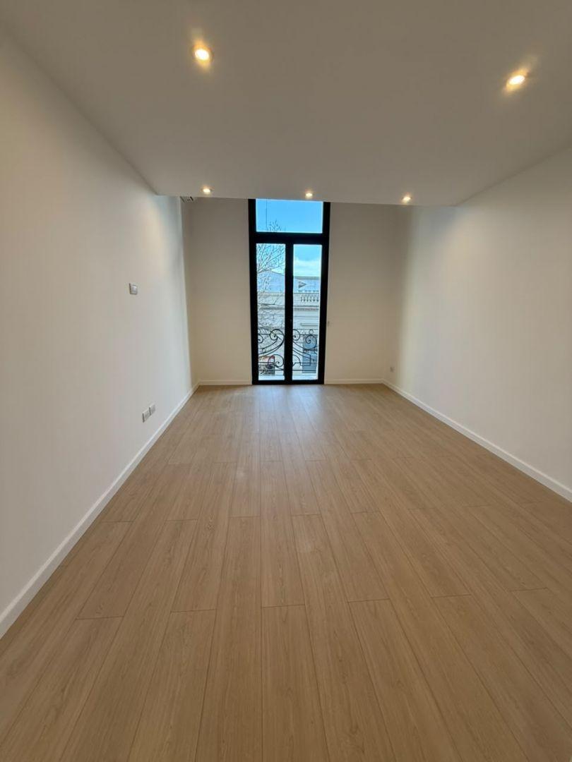 Foto de AMBIENTES TIPO DÚPLEX RECICLADO A NUEVO A LA CALLE - MACROCENTRO, imagen 1