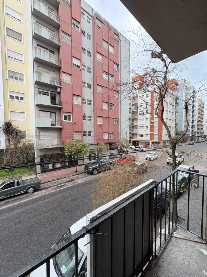 Foto de Venta de Departamento 2 Ambientes en Güemes, Mar del Plata, imagen 3