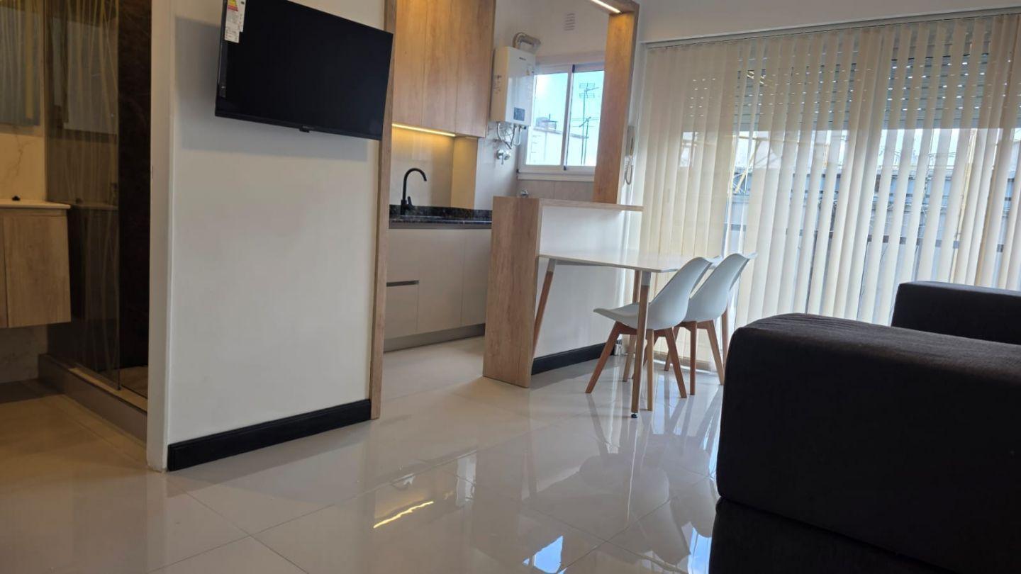 Foto de Venta de Departamento 1 Ambientes RECICLADO en Centro, Mar del Plata, imagen 4
