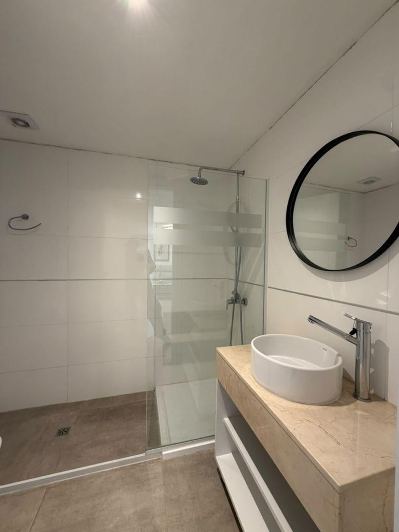 Foto de venta de departamento 2 ambientes con vista a plaza colon, imagen 5