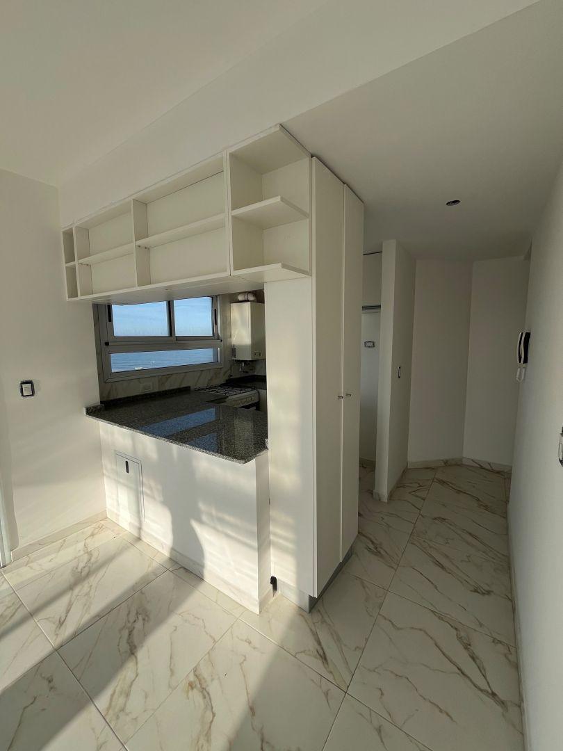 Foto de Excelente oportunidad de 2 ambientes a estrenar con vista parcial al, imagen 4