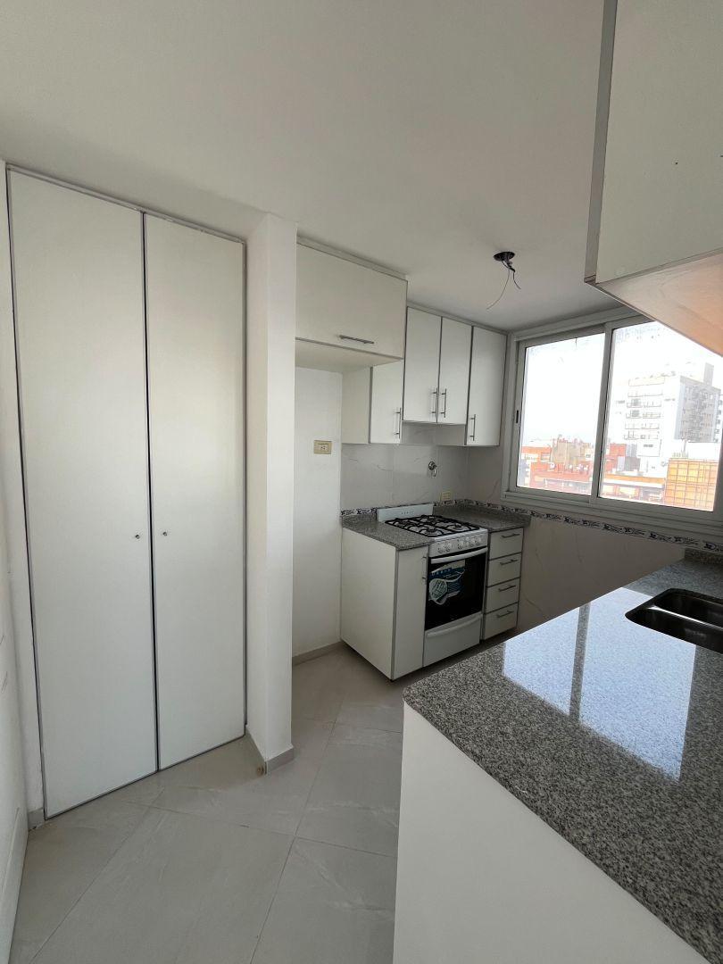 Foto de Venta de 3 AMBIENTES Departamento en La Perla, Mar del Plata, imagen 4