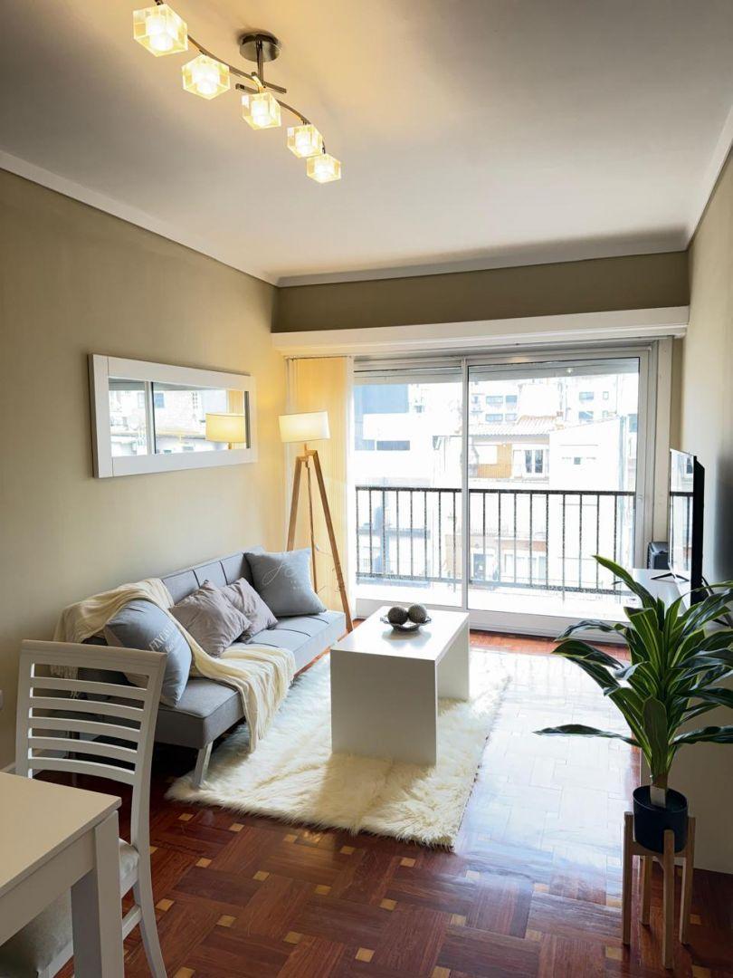 Foto de VENTA departamento 3 ambientes lateral con balcon, imagen 4