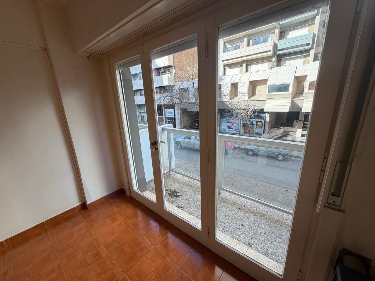 Foto de Venta de Departamento 2 Ambientes en Plaza Colón, Mar del Plata, imagen 1