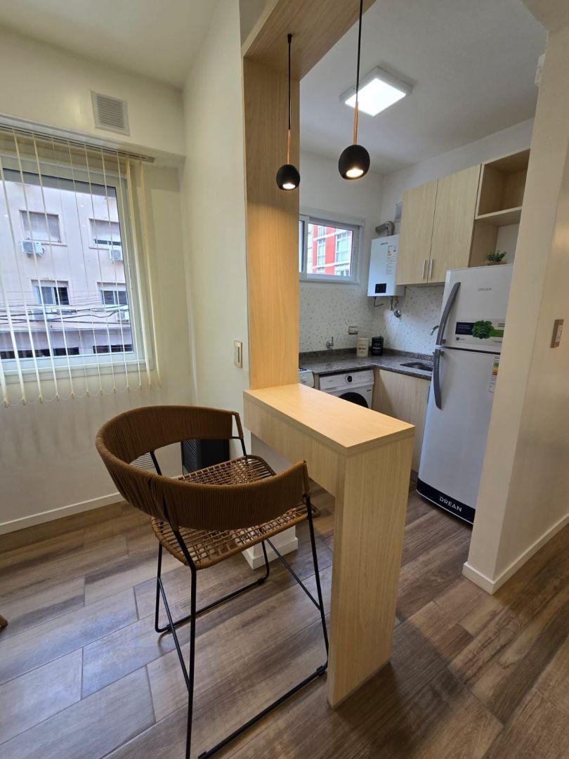 Foto de VENTA DEPARTAMENTO 2 AMBIENTES RECICLADO A NUEVO Y EXTERNO EN VENTA , imagen 4