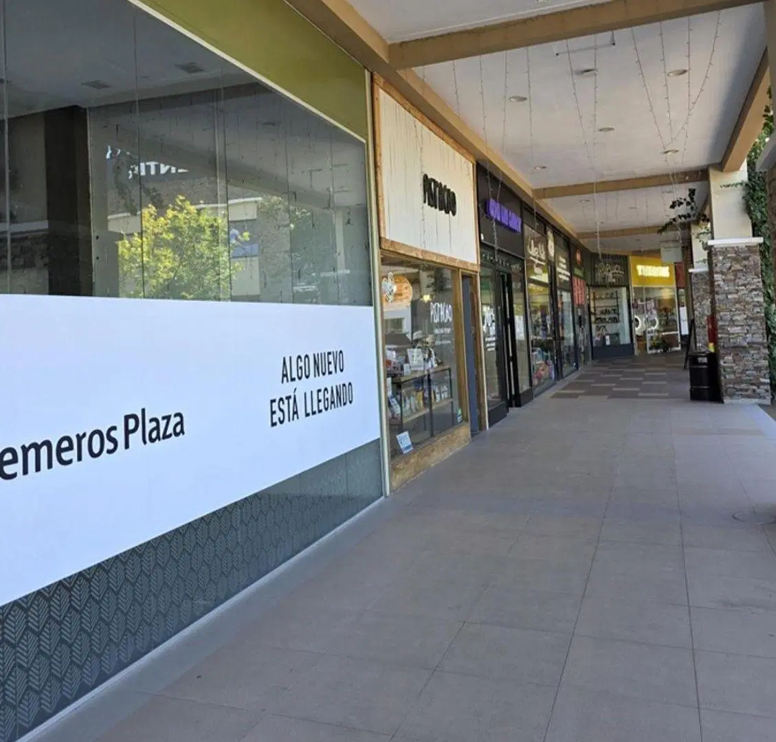 Alquiler local comercial - Remeros Plaza 2