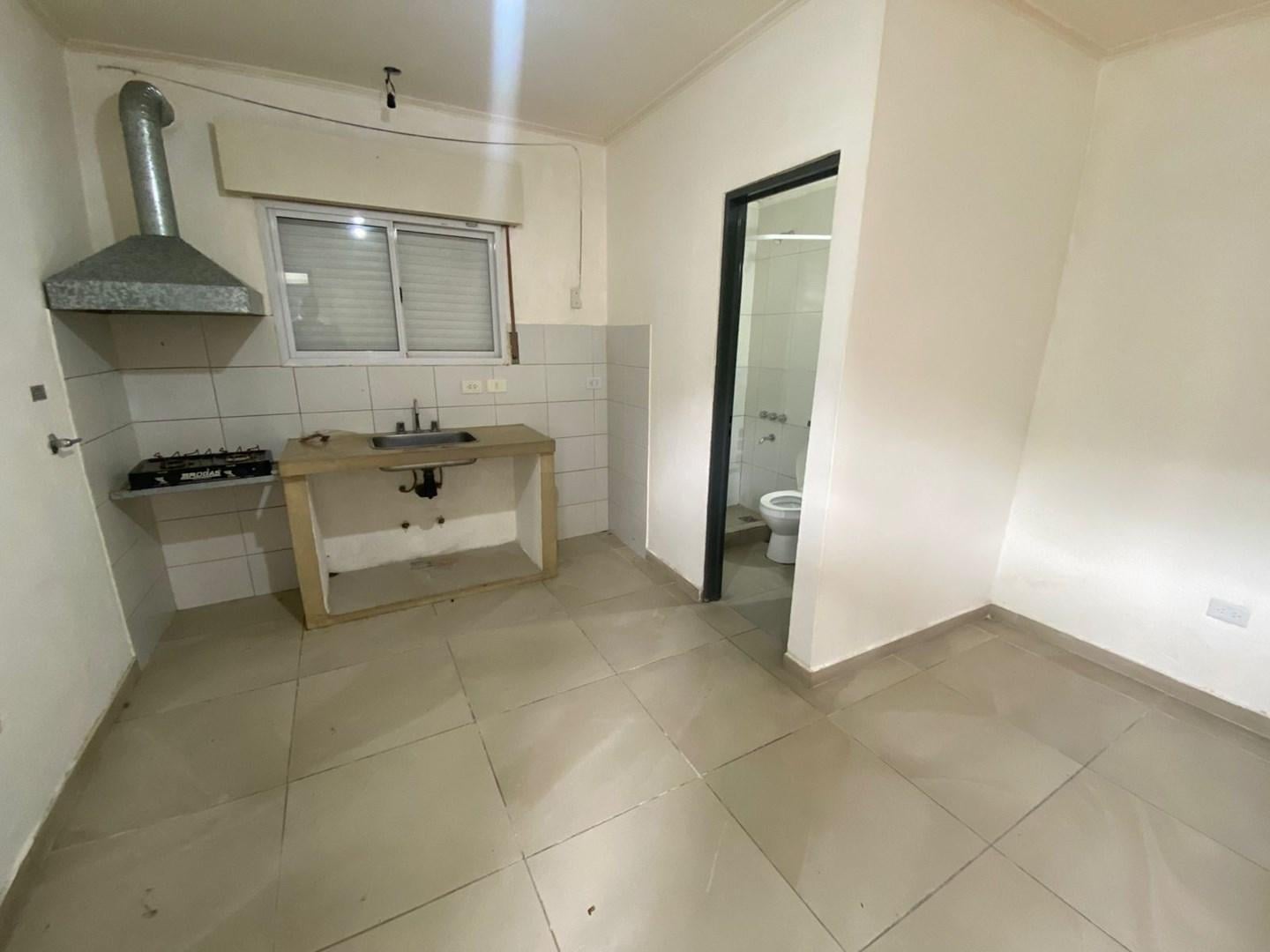 Foto de Departamento en Alquiler en El Talar, Tigre, G.B.A. Zona Norte, imagen 4