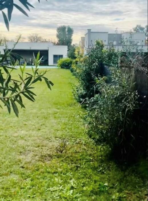 Foto de Casa Chalet en Alquiler en Santa Guadalupe, Pilar, G.B.A. Zona Norte, imagen 2