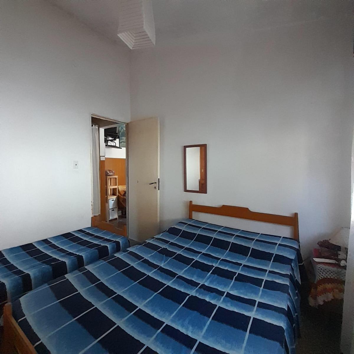 Departamento 1 Ambiente P. B C/ Cochera 3