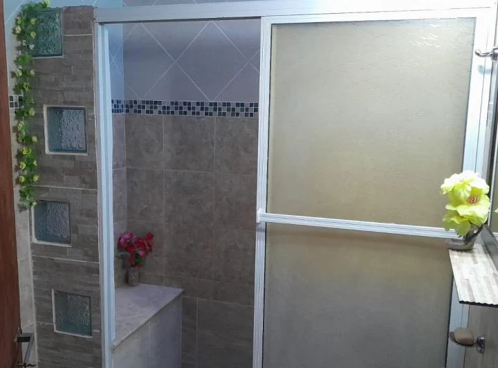 4 DPTOS. TIPO CASA EN BLOCK 4