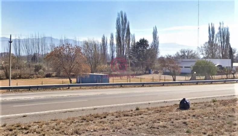 Greenwood Vende Amplio y Funcional Lote en Ruta 40, Lujan de Cuyo. 3