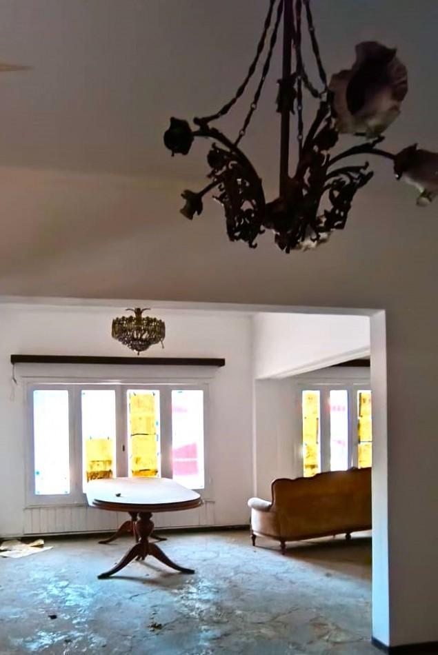 Greenwood Vende Casa Esquina Antigua en Muy Buen Estado en La Ciudad de Mendoza 2