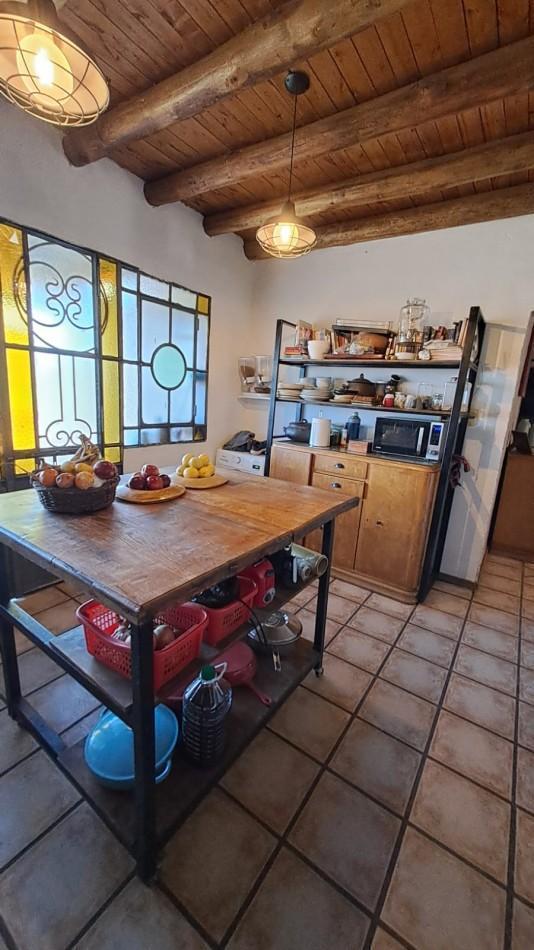 Greenwood Vende Espectacular Casa en "Complejo Los Lirios" en Corralitos Guaymallen. 2