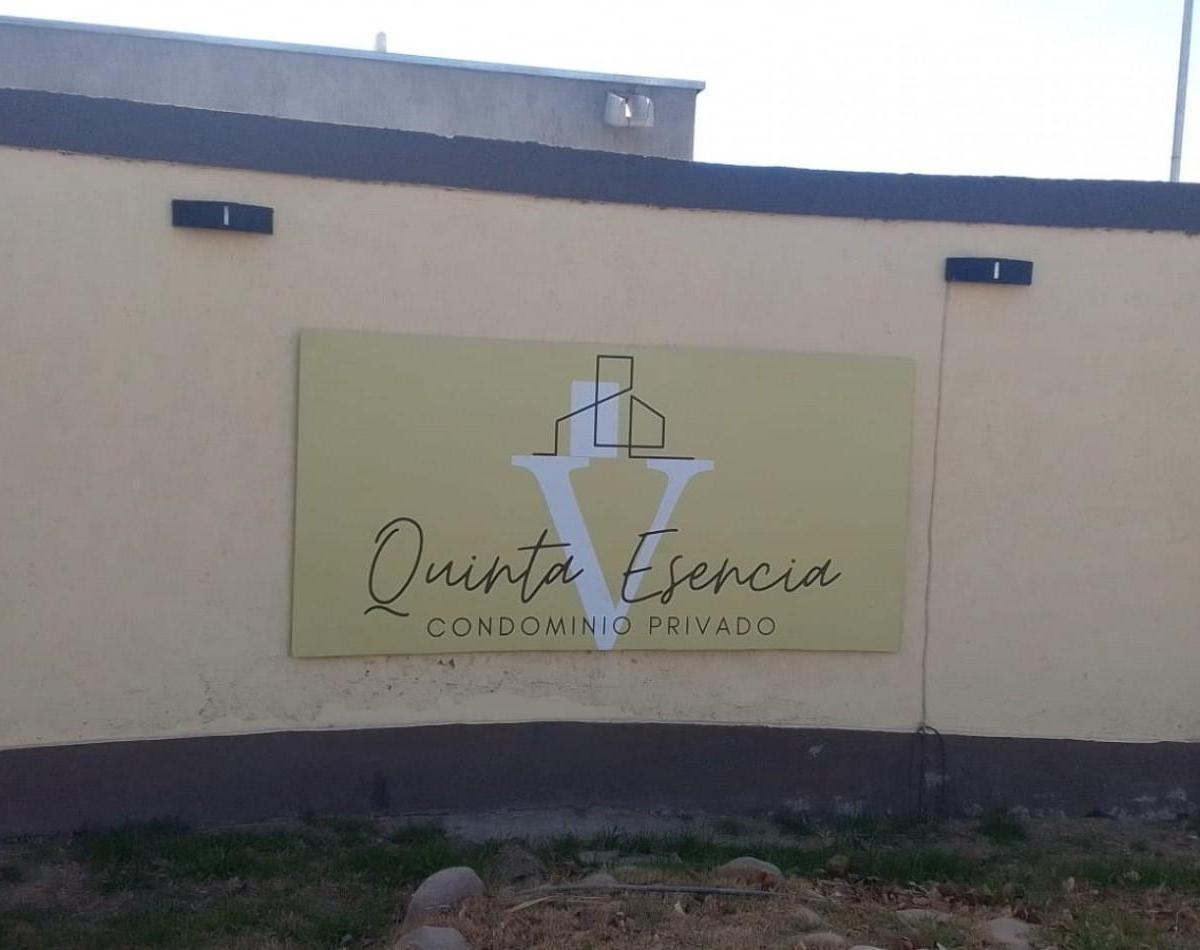 Greenwood Vende Lote en Barrio Privado " Quinta Esencia V" 4