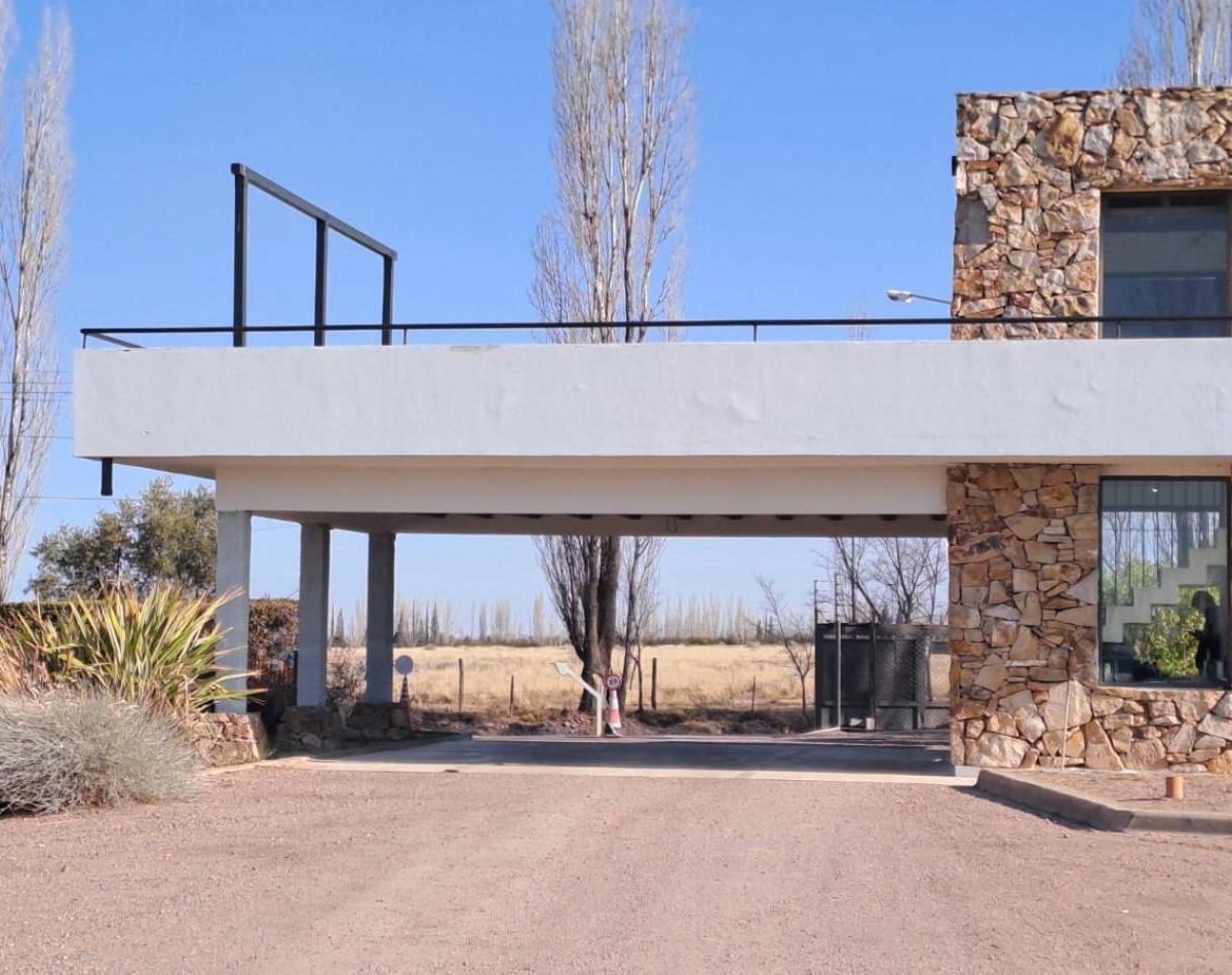Greenwood Vende Casa en El Exclusivo Barrio Privado "El Envero" en Vistalba. 1