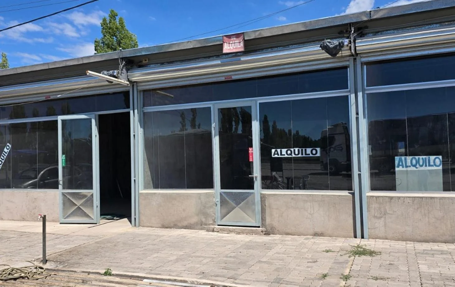 GREENWOOD INMOBILIARIA ALQUILA LOCALES COMERCIALES A ESTRENAR