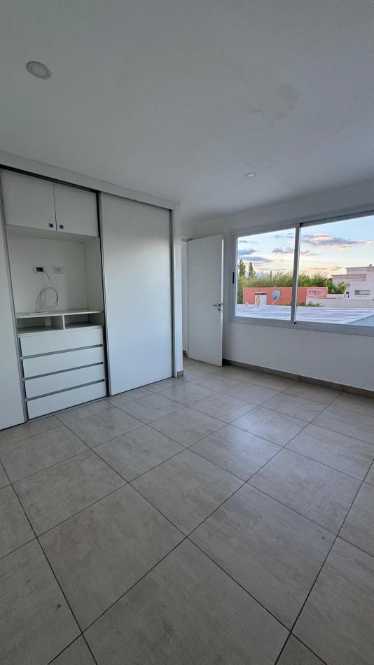 Foto de GREENWOOD INMOBILIARIA ALQUILA CASA EN BARRIO PRIVADO LOS TEROS, imagen 3