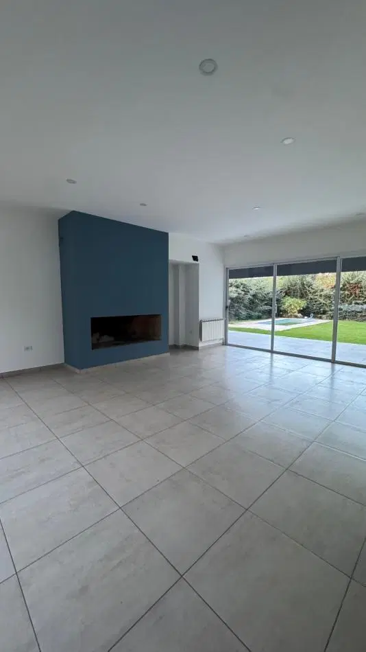 GREENWOOD INMOBILIARIA ALQUILA CASA EN BARRIO PRIVADO LOS TEROS 2